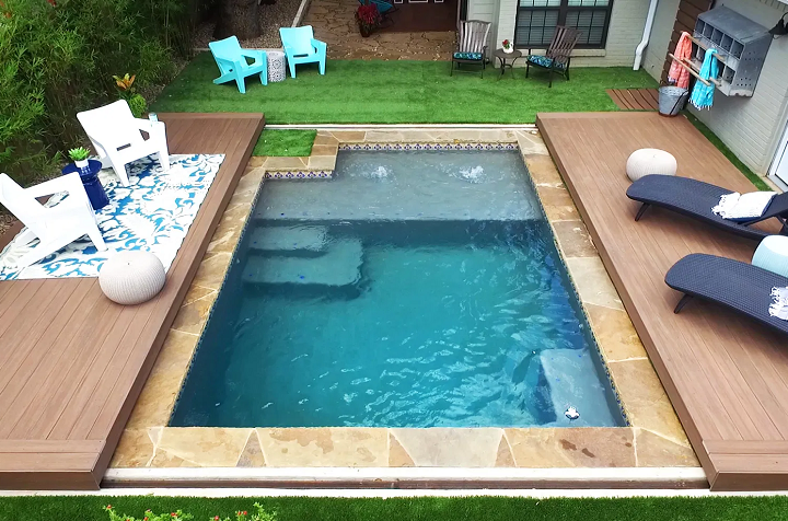 3 Amazing Benefits To Have A Pool In Your Backyard