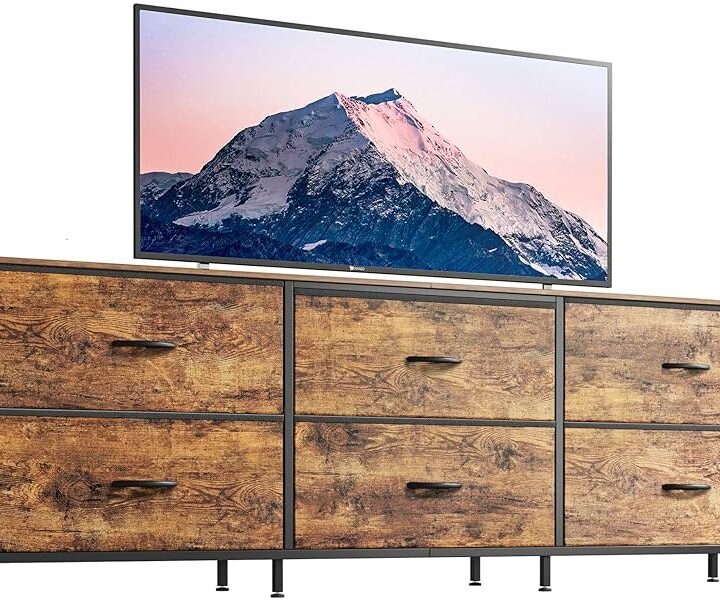 Exploring The Width Of A 70 Inch Tv